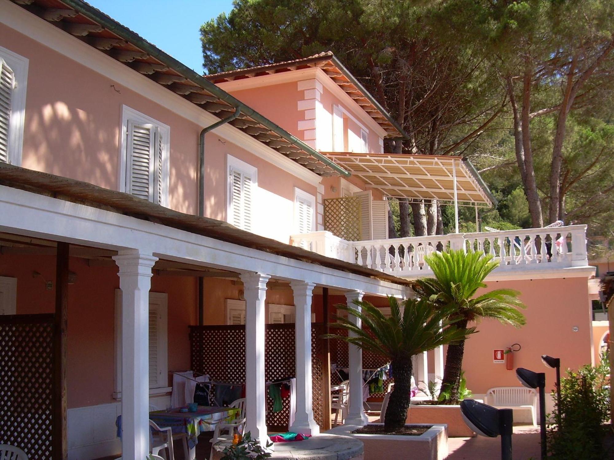Residence Hotel Villa Mare Portoferraio Εξωτερικό φωτογραφία