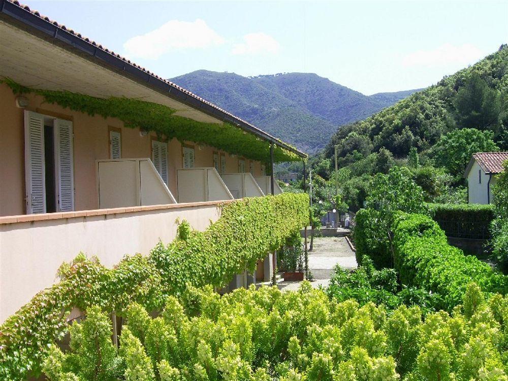 Residence Hotel Villa Mare Portoferraio Εξωτερικό φωτογραφία