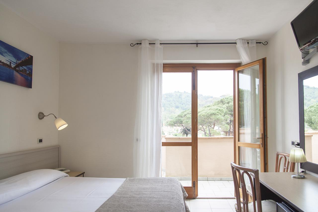 Residence Hotel Villa Mare Portoferraio Εξωτερικό φωτογραφία
